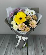 Букет цветов из:  Розы, Герберы и Хризантемы #REPLACE_PRED# Жучки