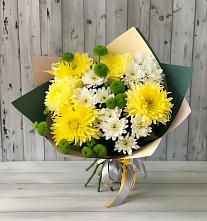 Букет цветов из:  Хризантемы #REPLACE_PRED# Жучки