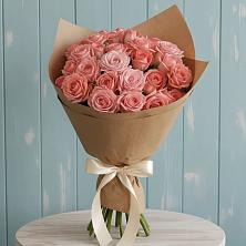 Букет цветов из:  Розы в Жучки