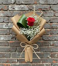 Букет цветов из:  Розы в Жучки