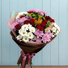 Букет цветов из:  Розы, Хризантемы и Альстромерии в Жучки