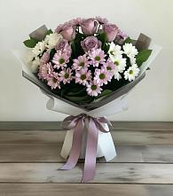 Букет цветов из:  Хризантемы и Розы в Жучки
