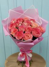 Букет 15 Розовых роз Равель в Жучки