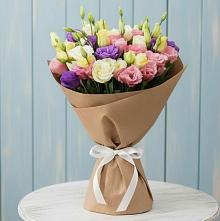 Букет цветов из:  Лизиантусы #REPLACE_PRED# Жучки