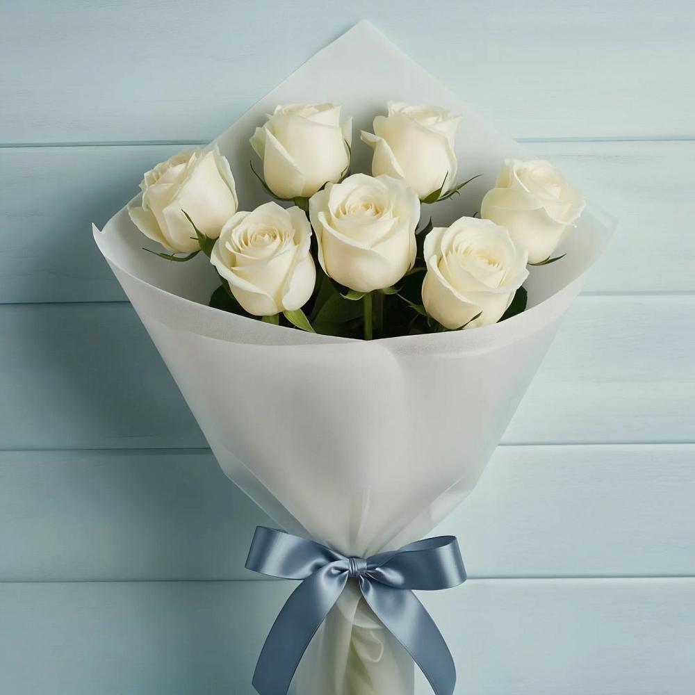 Букет 7 Белых роз Эдлесс Лав в Жучки
